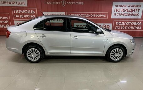 Skoda Rapid I, 2014 год, 880 000 рублей, 4 фотография