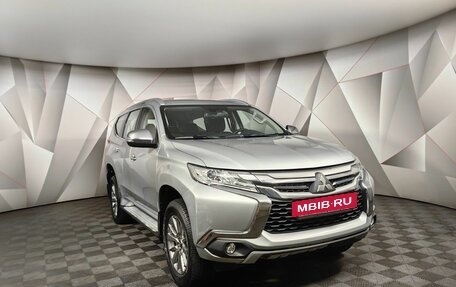 Mitsubishi Pajero Sport III рестайлинг, 2018 год, 2 835 000 рублей, 3 фотография