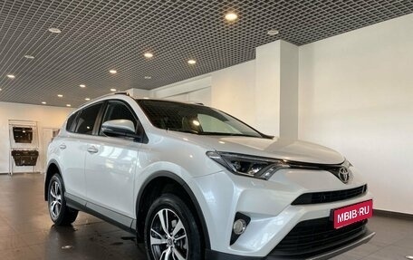 Toyota RAV4, 2018 год, 2 650 000 рублей, 1 фотография