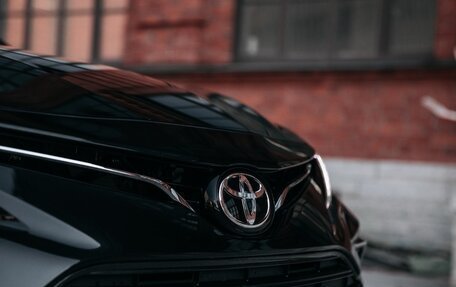Toyota Camry, 2023 год, 4 499 000 рублей, 6 фотография