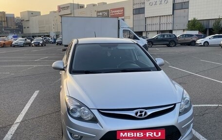 Hyundai i30 I, 2011 год, 920 000 рублей, 2 фотография