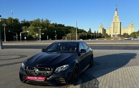 Mercedes-Benz E-Класс AMG, 2018 год, 10 000 000 рублей, 4 фотография