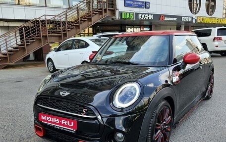 MINI Hatch, 2015 год, 1 800 000 рублей, 2 фотография