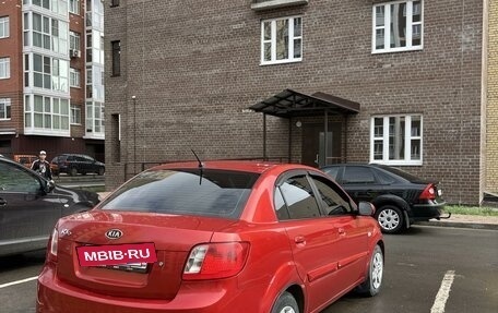 KIA Rio II, 2010 год, 750 000 рублей, 2 фотография