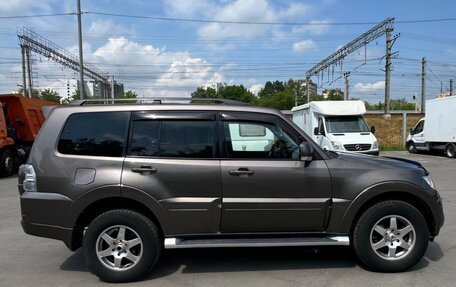 Mitsubishi Pajero IV, 2011 год, 1 900 000 рублей, 3 фотография