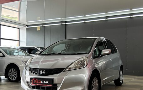 Honda Fit III, 2011 год, 870 000 рублей, 4 фотография