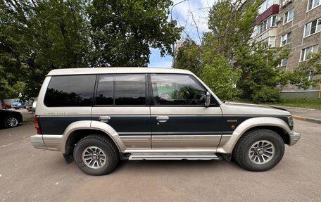 Mitsubishi Pajero III рестайлинг, 1993 год, 800 000 рублей, 5 фотография