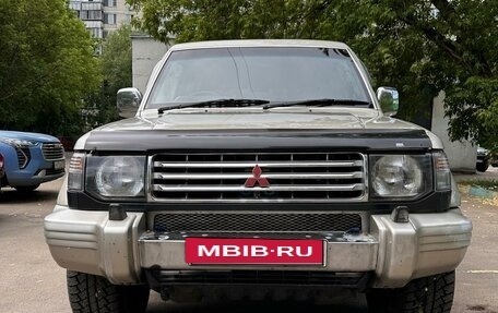 Mitsubishi Pajero III рестайлинг, 1993 год, 800 000 рублей, 3 фотография