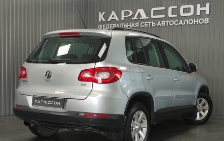 Volkswagen Tiguan I, 2011 год, 1 150 000 рублей, 2 фотография