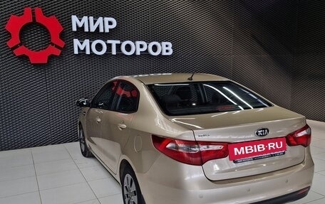 KIA Rio III рестайлинг, 2015 год, 1 000 000 рублей, 8 фотография