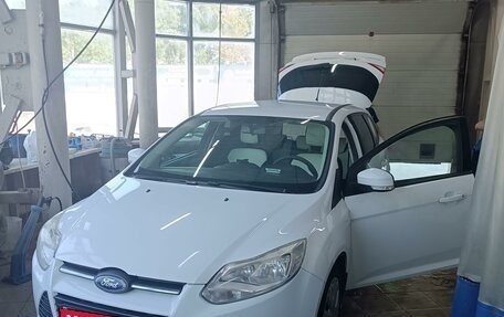 Ford Focus III, 2012 год, 850 000 рублей, 3 фотография