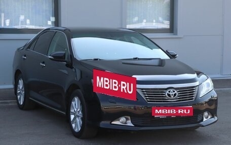 Toyota Camry, 2014 год, 2 199 000 рублей, 3 фотография