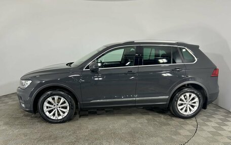 Volkswagen Tiguan II, 2017 год, 1 837 000 рублей, 5 фотография