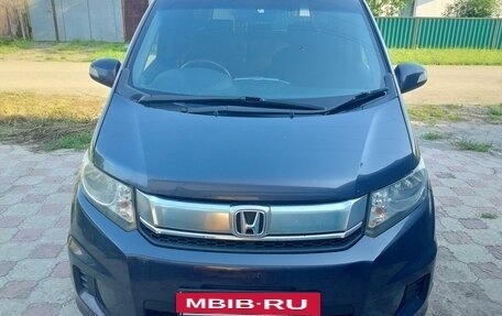 Honda Freed I, 2014 год, 1 500 000 рублей, 3 фотография