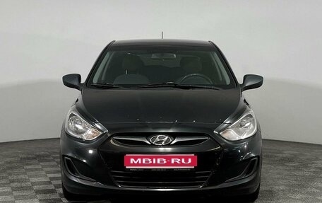 Hyundai Solaris II рестайлинг, 2012 год, 700 000 рублей, 2 фотография