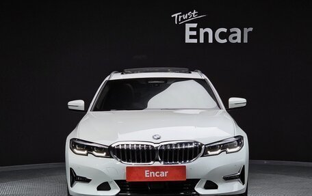 BMW 3 серия, 2020 год, 3 410 000 рублей, 2 фотография