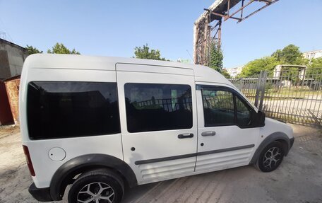 Ford Tourneo Connect I, 2005 год, 850 000 рублей, 4 фотография