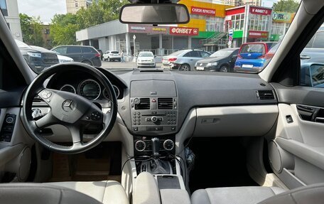 Mercedes-Benz C-Класс, 2010 год, 1 200 000 рублей, 2 фотография