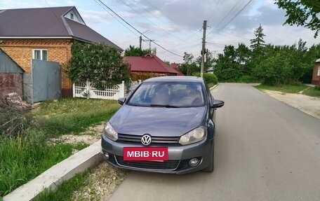 Volkswagen Golf VI, 2011 год, 900 000 рублей, 2 фотография