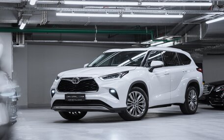 Toyota Highlander, 2023 год, 6 500 000 рублей, 7 фотография