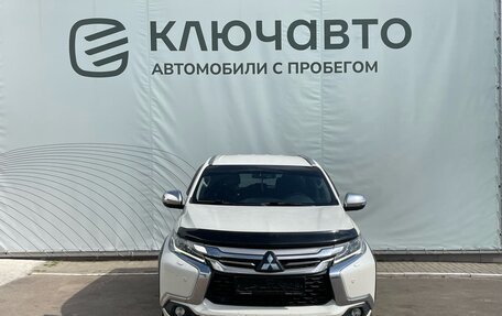 Mitsubishi Pajero Sport III рестайлинг, 2018 год, 3 195 000 рублей, 2 фотография