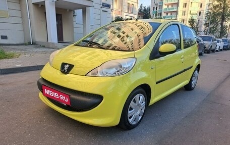 Peugeot 107 I рестайлинг, 2008 год, 385 000 рублей, 2 фотография