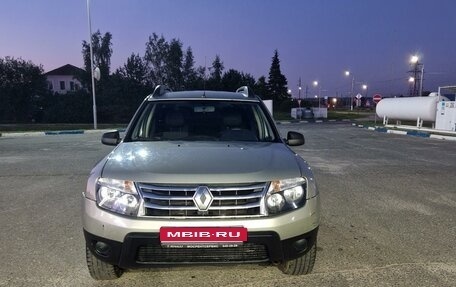 Renault Duster I рестайлинг, 2012 год, 900 000 рублей, 3 фотография