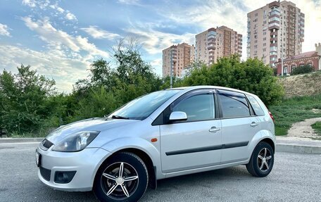 Ford Fiesta, 2007 год, 550 000 рублей, 3 фотография