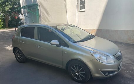 Opel Corsa D, 2009 год, 2 фотография