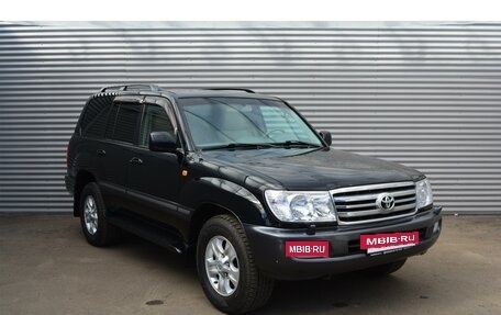 Toyota Land Cruiser 100 рестайлинг 2, 2007 год, 2 550 000 рублей, 3 фотография