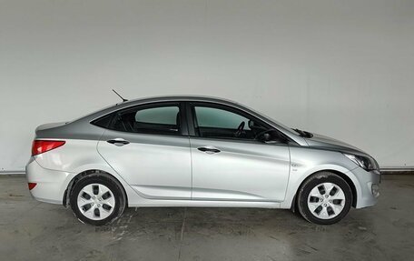 Hyundai Solaris II рестайлинг, 2014 год, 1 135 000 рублей, 4 фотография