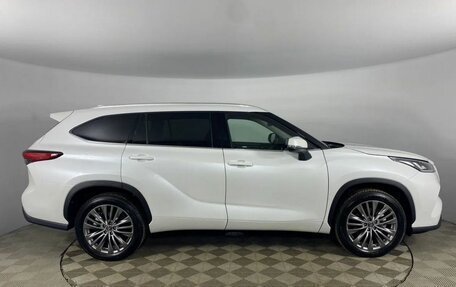 Toyota Highlander, 2023 год, 7 450 000 рублей, 3 фотография