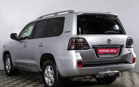 Toyota Land Cruiser 200, 2011 год, 3 089 000 рублей, 7 фотография