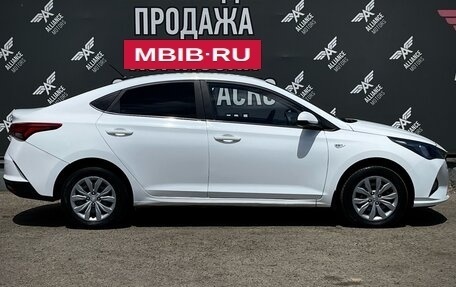 Hyundai Solaris II рестайлинг, 2020 год, 1 250 000 рублей, 10 фотография