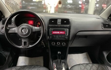 Volkswagen Polo VI (EU Market), 2013 год, 895 000 рублей, 10 фотография