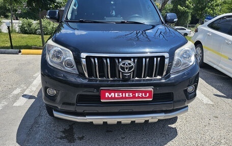 Toyota Land Cruiser Prado 150 рестайлинг 2, 2010 год, 2 800 000 рублей, 1 фотография