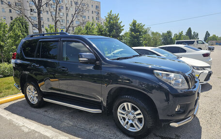 Toyota Land Cruiser Prado 150 рестайлинг 2, 2010 год, 2 800 000 рублей, 3 фотография