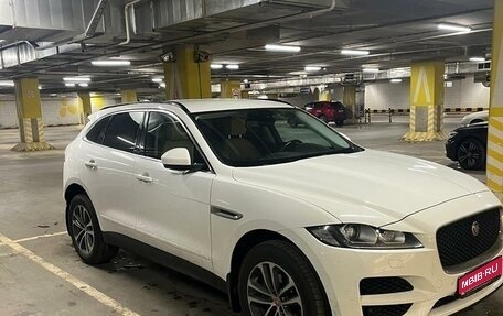 Jaguar F-Pace, 2016 год, 2 800 000 рублей, 1 фотография