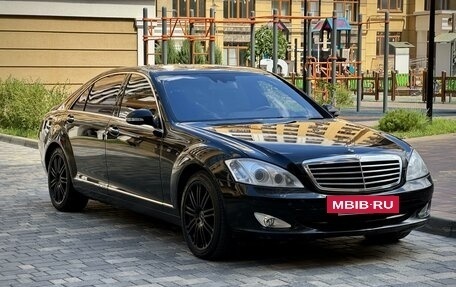 Mercedes-Benz S-Класс, 2007 год, 1 550 000 рублей, 2 фотография