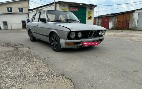 BMW 5 серия, 1982 год, 150 000 рублей, 3 фотография