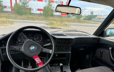 BMW 5 серия, 1982 год, 150 000 рублей, 11 фотография