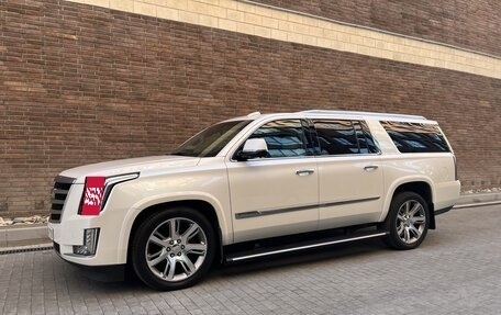 Cadillac Escalade IV, 2015 год, 6 900 000 рублей, 1 фотография