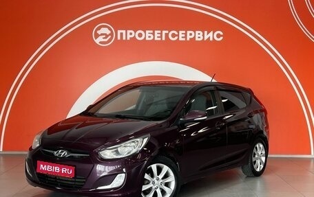 Hyundai Solaris II рестайлинг, 2012 год, 970 000 рублей, 1 фотография