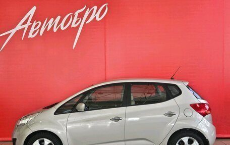 KIA Venga I, 2011 год, 885 000 рублей, 2 фотография