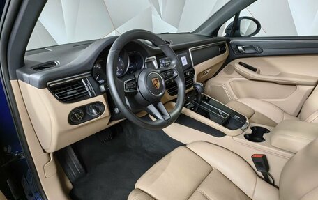 Porsche Macan I рестайлинг, 2021 год, 8 350 700 рублей, 14 фотография