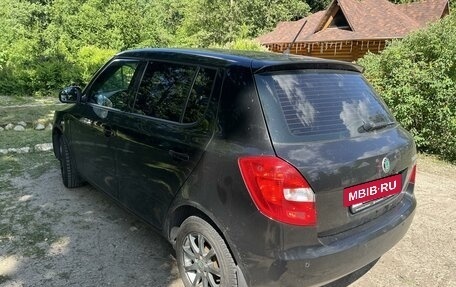 Skoda Fabia II, 2011 год, 730 000 рублей, 3 фотография