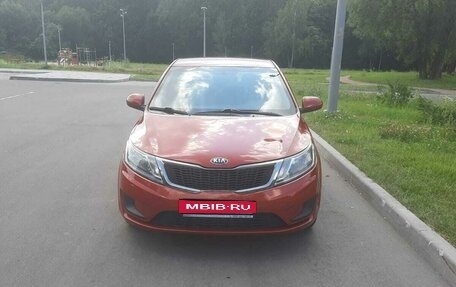 KIA Rio III рестайлинг, 2014 год, 985 000 рублей, 1 фотография