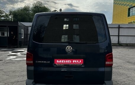 Volkswagen Caravelle T5, 2012 год, 2 250 000 рублей, 4 фотография