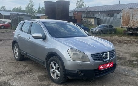 Nissan Qashqai, 2007 год, 680 000 рублей, 1 фотография