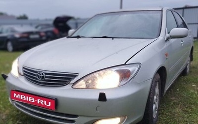 Toyota Camry V40, 2003 год, 700 000 рублей, 1 фотография